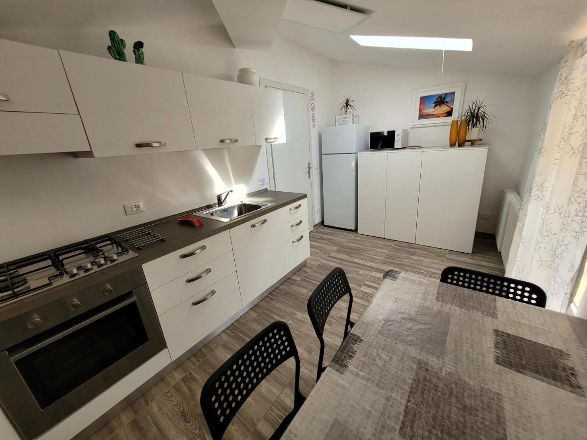 Villa Sonia Apartment & Rooms 리그나노 사비아도로 외부 사진
