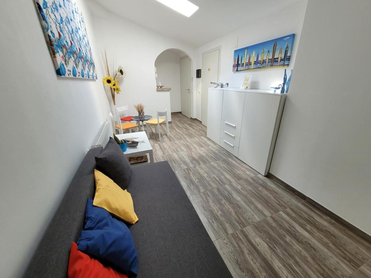 Villa Sonia Apartment & Rooms 리그나노 사비아도로 외부 사진
